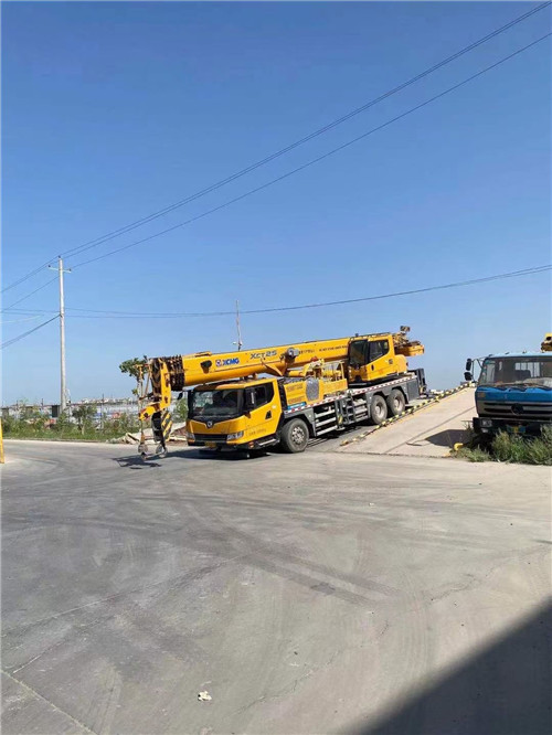 三原县吊车作业时，可能会产生哪些额外收费项目？