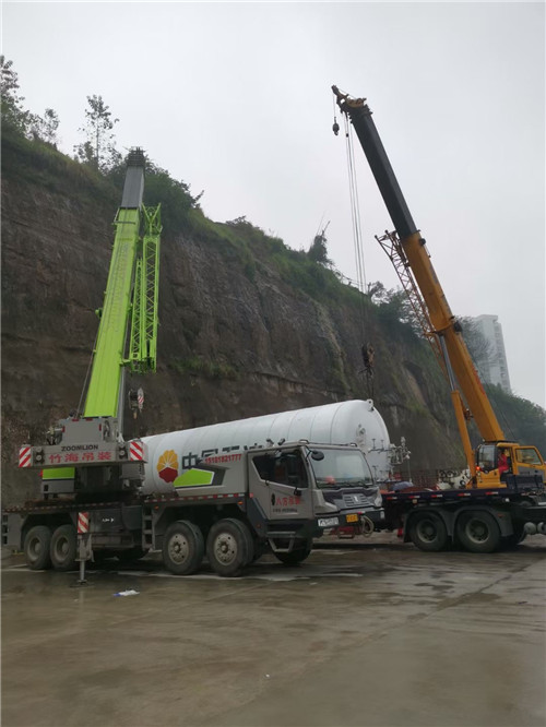 三原县“不怕风雨冻”—— 吊车的 “恶劣环境适应” 技术